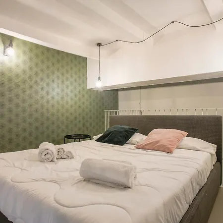 Modern Loft In Porta Venezia Milan