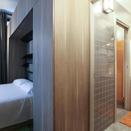Versoverde Alzaia Naviglio Grande Lejlighedshotel 2*