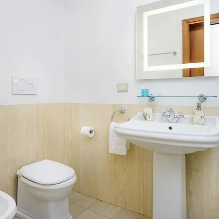 Apartamento Piazza Duomo - Antico Dell'800 Milão