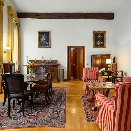 Piazza Duomo - Antico Dell'800 Apartamento