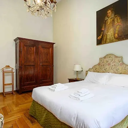 Piazza Duomo - Antico Dell'800 Milão