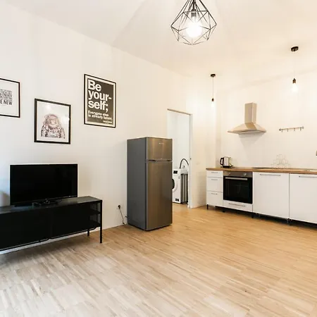 Easylife - Ampio E Luminoso Bilocale In Affascinante Quartiere Nolo * Milán