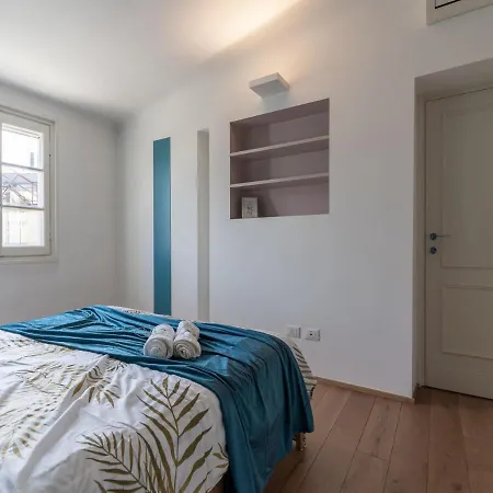 The Rent - Lovely One-bedroom In Moscova Lejlighed *