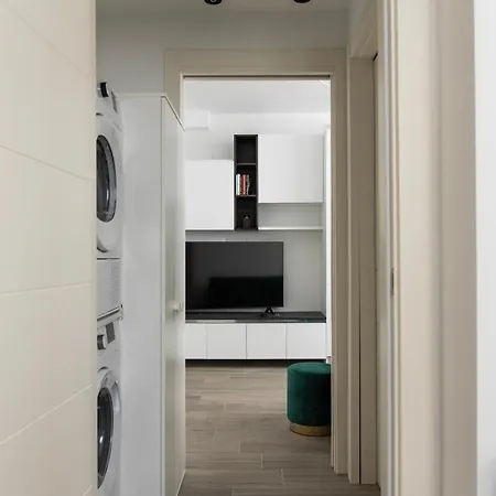 Youhosty - Montebianco 4/6 Apartman