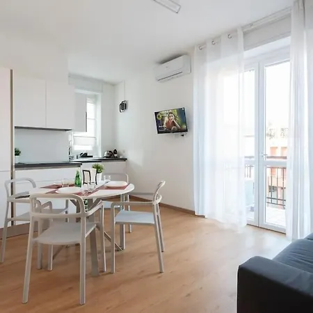 Apartament Modern House Dergano A 150 Metri Metro Mediolan
