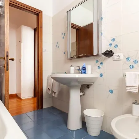 아파트 San Siro Stadium Rho Fair Pool Garden Wifi