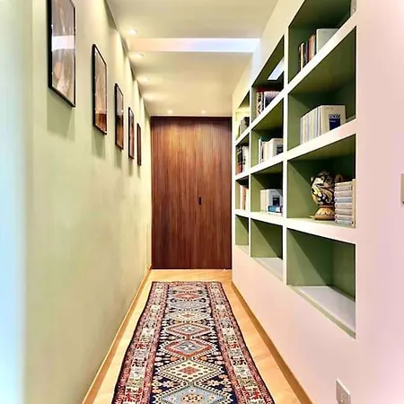 The Color-block House Mailand