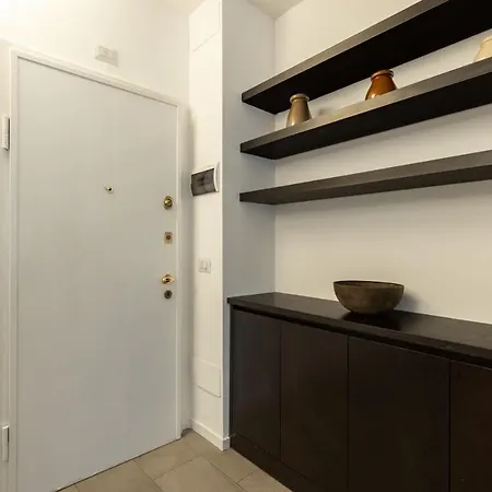 Apartment In Brera-fatebenefratelli-porta Nuova-milano
