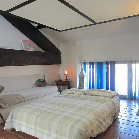 Temporary House - Navigli *
