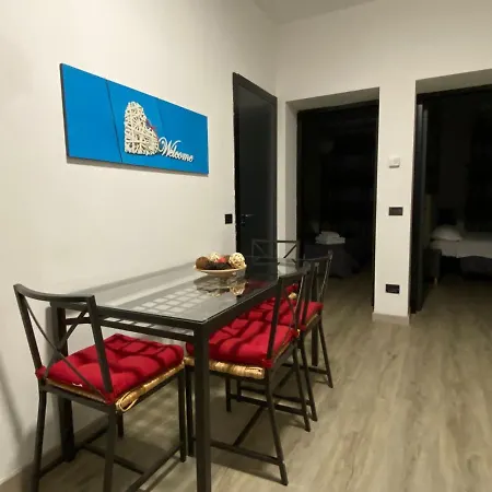 Apartamento Trilocale In Piazza Duomo Milán