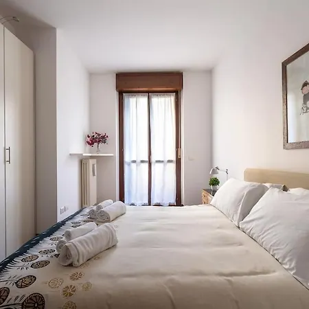 Apartment Duomo-portaromanaxxl Terrace & Free Parking