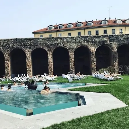 Duomo-portaromanaxxl Terrace & Free Parking * ミラノ