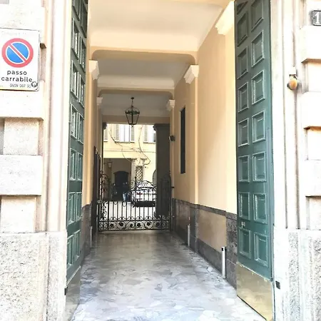 Casa Cairoli Milán