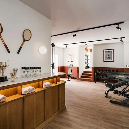 Aethos Hotel 4*