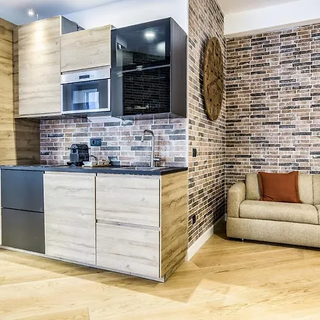 Beplace In San Babila Daire Milano