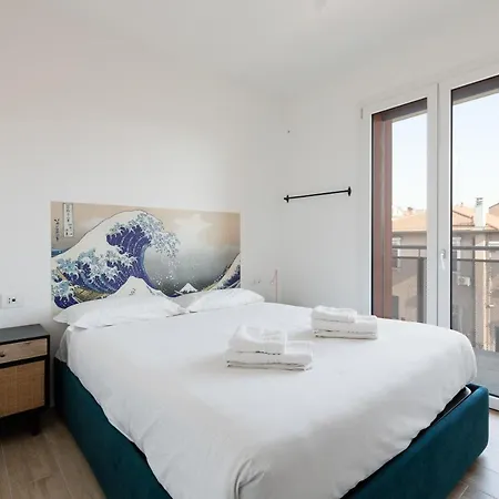 Renovated Politecnico Terrace Apt Апартаменты Милан