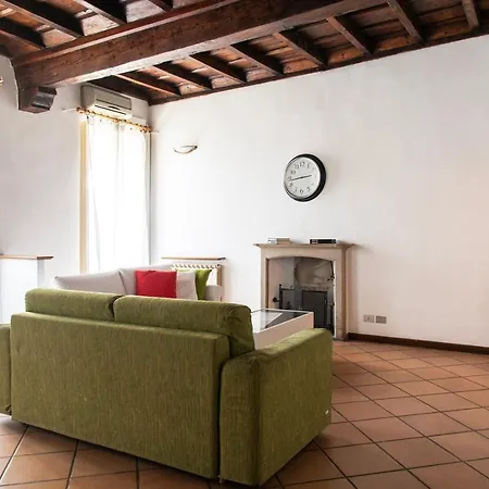 Youhosty - Mercato Big 16 Apartmán