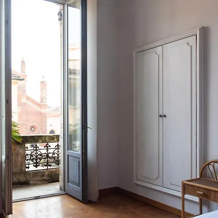 Youhosty - Ponte Vetero 21 Milano