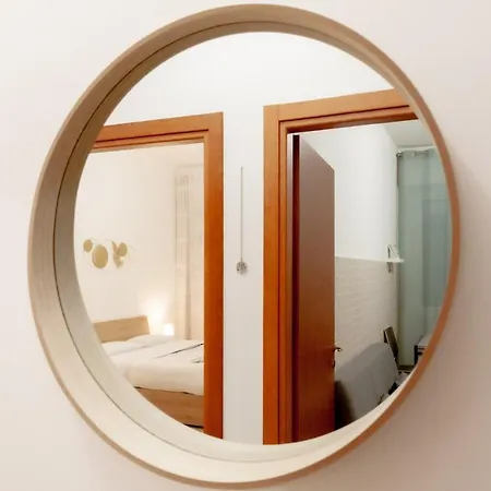 Bnbutler - Pellegrino Rossi, 42 - Ampio E Comodo Per 5 公寓