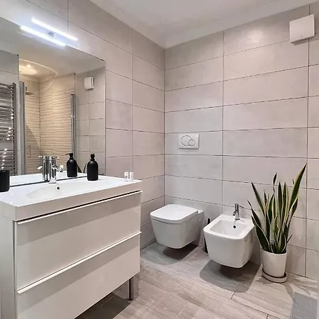 Life Is Beautiful Design Loft Navigli Romolo, Smarttv, Wifi, Ac&street Parking Appartamento *