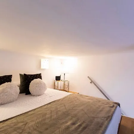 Duomo Apartament Милан