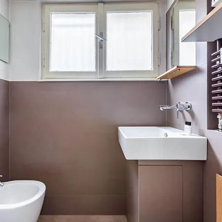 Apartment Ripamonti Budget Milan