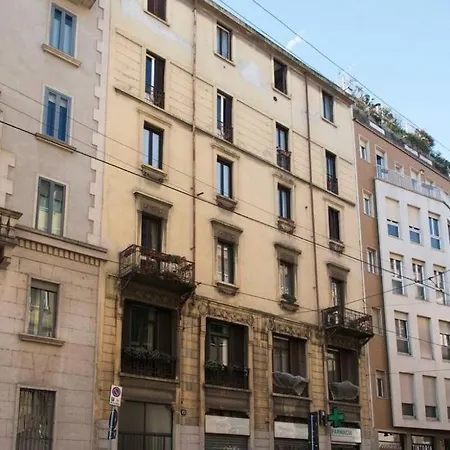 Joivy Classic Flat Near Basilica Di Sant'ambrogio Apartament