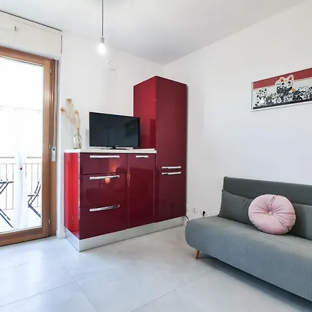 Primopiano - Caduti Missione Appartamento Milano