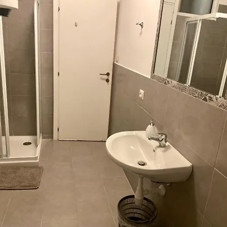 ゲスト ハウス ピレリ ミラノ