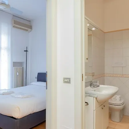 Comodo Tra Brera E Porta Nuova * ميلان