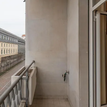 Comodo Tra Brera E Porta Nuova شقة ميلان