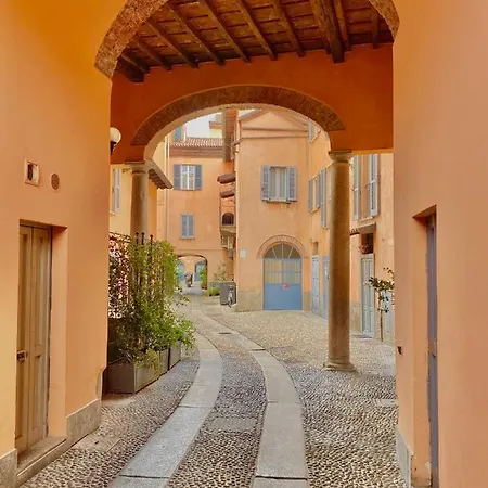 Buongiorno Naviglio شقة