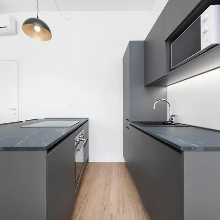 Appartamento Casa Da Mirabello Milano