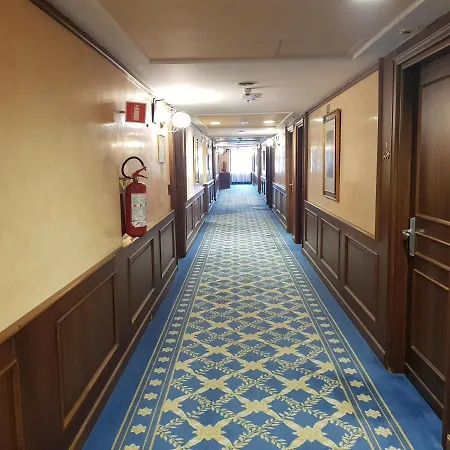Santa Barbara 4*
