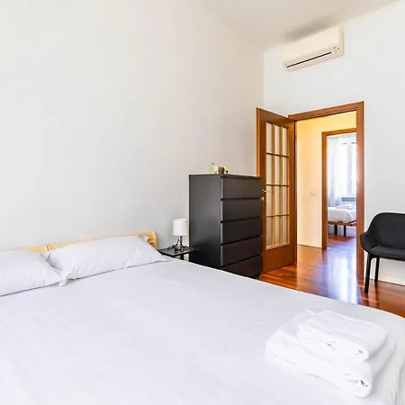 Apartment Easylife - Goditi Il Fascino Di Soggiornando In Un Accogliente Trilocale A Porta Venezia Milan