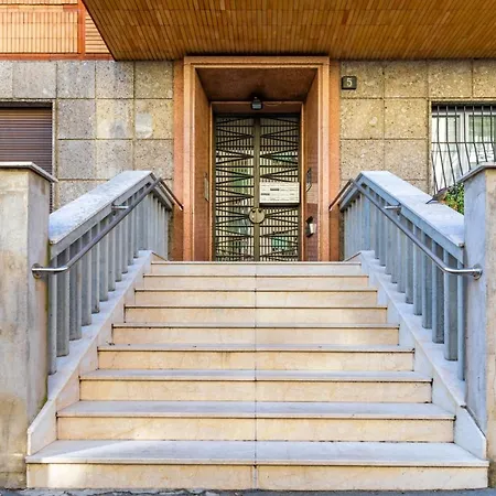 Apartment Easylife - Goditi Il Fascino Di Soggiornando In Un Accogliente Trilocale A Porta Venezia Milan
