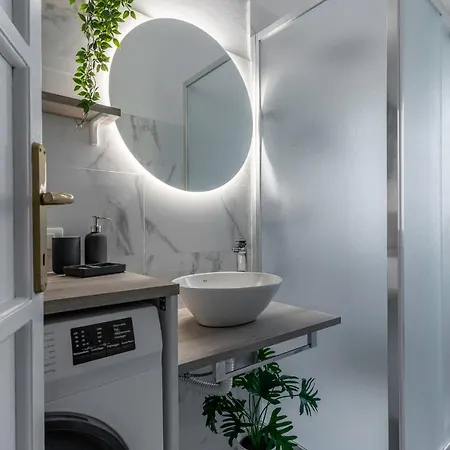 Sebino18 - Design