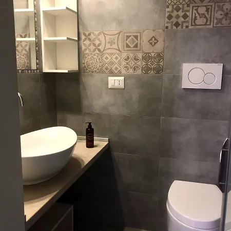 Relstay - Porta Venezia - Studio Apartment Milan