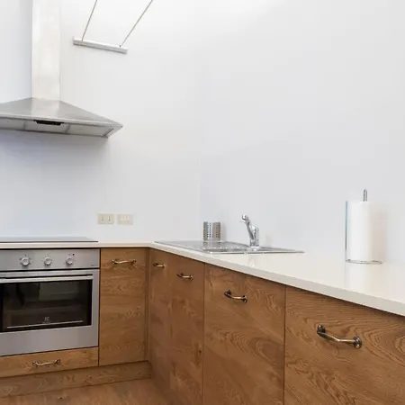 Porta Venezia Elegant Penthouse With Terrace *