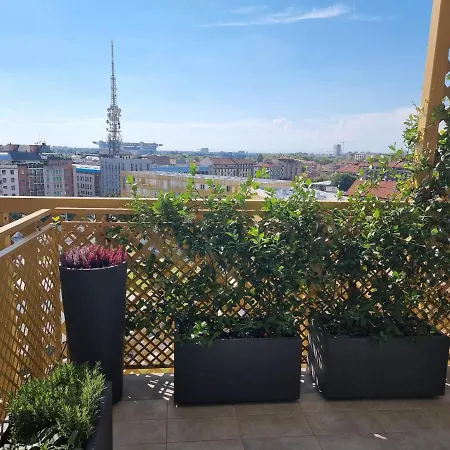 Aurora Life Апартаменты *