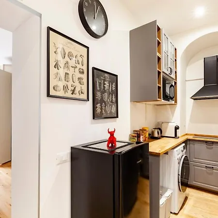Apartamento Splendido Bilocale In Vecchia Milão