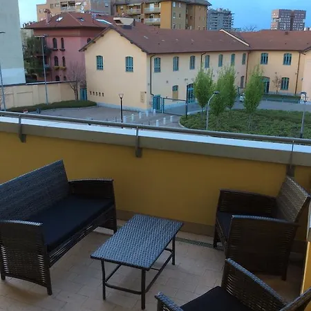 Rose Apartment