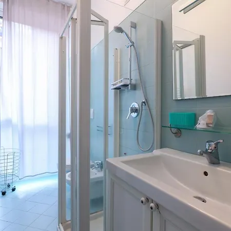 Prestige Boutique Homes - Duomo 1 아파트 밀라노
