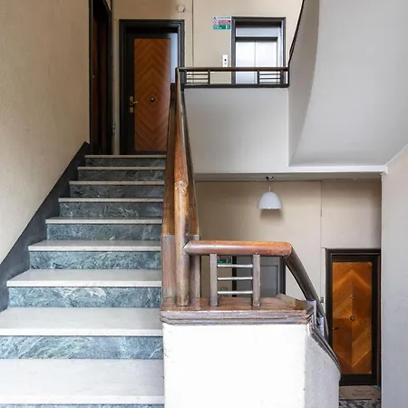 Segrino, Elegant In The Heart Of The Isola District Apartamento Milán