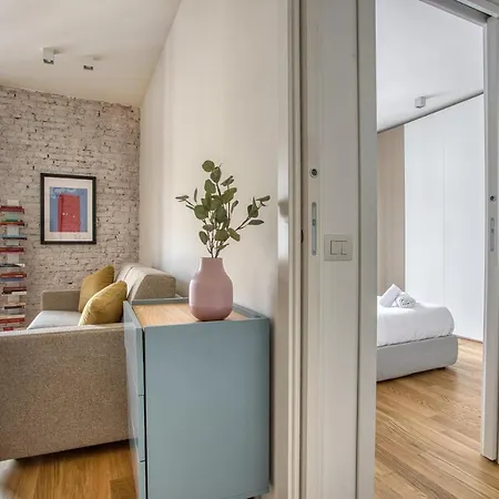 Apartment Joivy Fantastic Flat Near Center Milan
