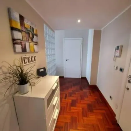 Franco Sansirohouse Rho Mi Fiera ميلان