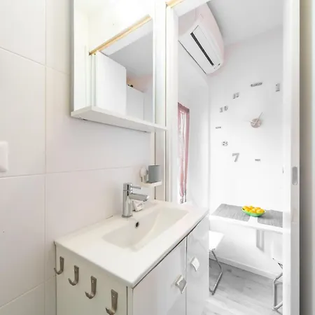 Easylife - Funzionale E Accogliente Monolocale Nel Cuore Dei Navigli * Milan