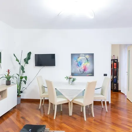 Sweet House Corso Genova Apartmán *
