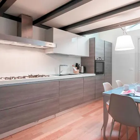 Italianway - Fauche 11 * Milan