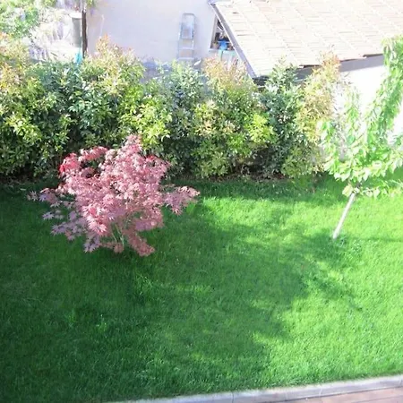 Stylish House With Garden And Private Parking Hébergement de vacances